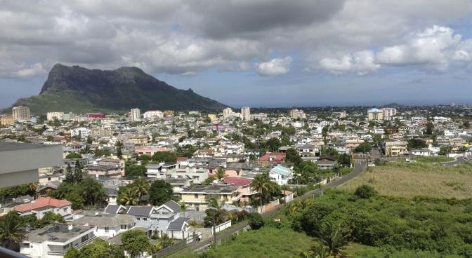 Penthouse of 4 bedrooms for sale in Quatre Bornes, center, Mauritius – LexpressProperty.com | 176329 | Ref01