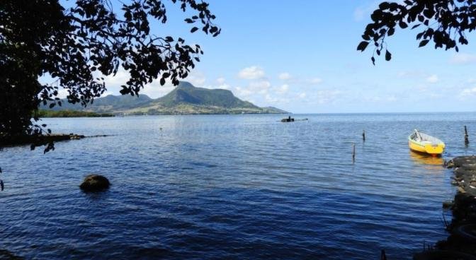 Residential land of 29546.09 m² for sale in Mahébourg, south, Mauritius – LexpressProperty.com | 223120 | Ref01