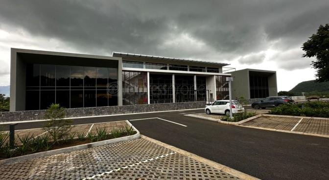 Office for rent in Bagatelle, center, Mauritius – LexpressProperty.com | 326261 | Ref01