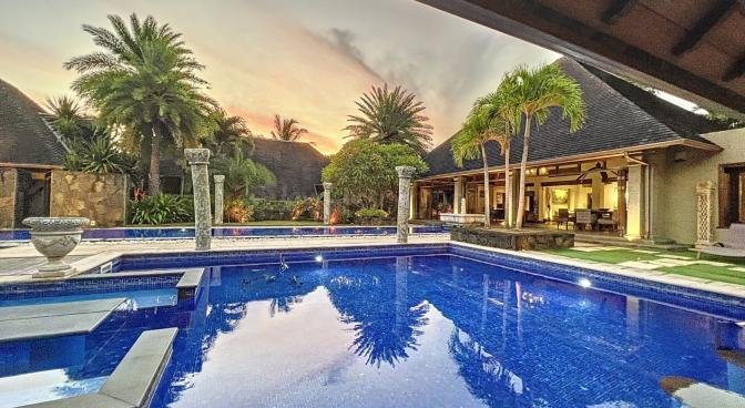 Maison / Villa 6 Chambre(s) en vente à Pointe aux Canonniers, nord, île Maurice – LexpressProperty.com | 508537 | Ref01