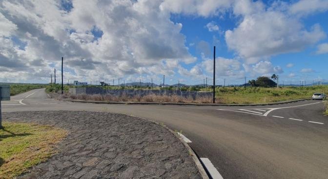 Terrain résidentiel de 696.44355 m² en vente à Rose Belle, sud, île Maurice – LexpressProperty.com | 743613 | Ref01