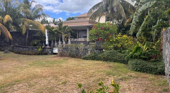 House / Villa of 3 bedrooms for rent in Black River, west, Mauritius – LexpressProperty.com | 750541 | Ref01