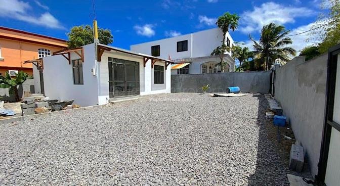 House / Villa of 2 bedrooms for rent in Petit Raffray, north, Mauritius – LexpressProperty.com | 750525 | Ref01