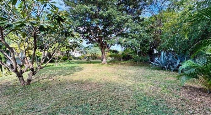 Residential land of 825 m2 for sale in Black River, west, Mauritius – LexpressProperty.com | 750783 | Ref01