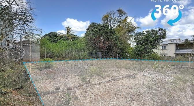 Residential land of 308.13 m2 for sale in Pointe aux Piments, north, Mauritius – LexpressProperty.com | 754025 | Ref01