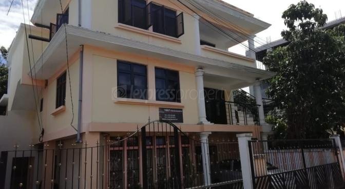 House / Villa of 8 bedrooms for sale in Rose Hill, center, Mauritius – LexpressProperty.com | 754439 | Ref01