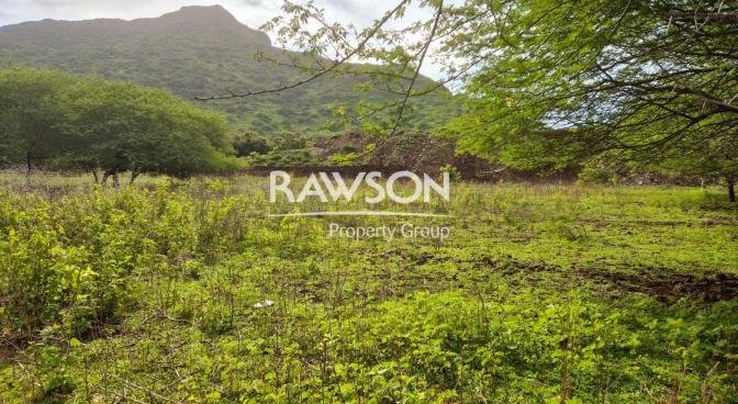 Terrain résidentiel de 4221 m2 en vente à Tamarin, ouest, île Maurice – LexpressProperty.com | 768866 | Ref01
