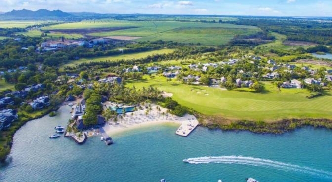 Residential land of 1055 m2 for sale in Beau Champ, east, Mauritius – LexpressProperty.com | 770746 | Ref01