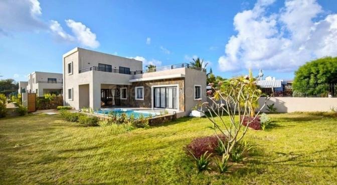 Maison / Villa 3 Chambre(s) en location à Grand Gaube, nord, île Maurice – LexpressProperty.com | 771137 | Ref01