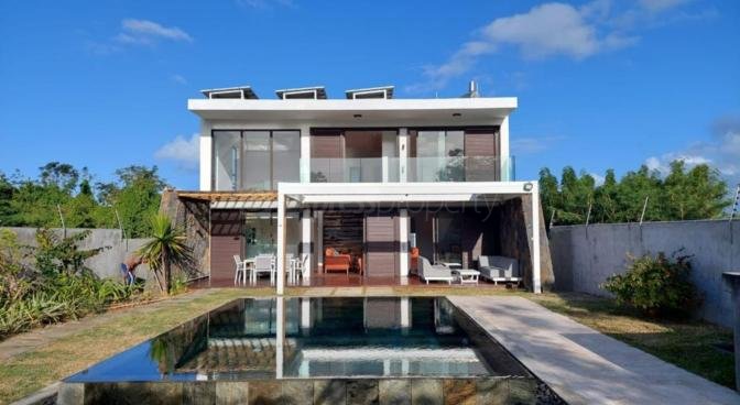 Maison / Villa 3 Chambre(s) en vente à Grand Gaube, nord, île Maurice – LexpressProperty.com | 772559 | Ref01
