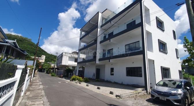 Complexe / Bâtiment résidentiel 2 Chambre(s) en vente à Quatre Bornes, centre, île Maurice – LexpressProperty.com | 773807 | Ref01