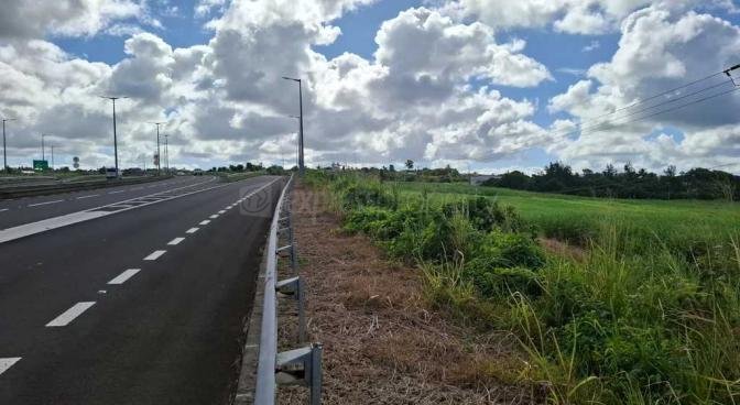 Terrain agricole de 188820 m2 en vente à Plaine Magnien, sud, île Maurice – LexpressProperty.com | 700501 | Ref01