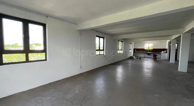 Commercial space for rent in The Vale, north, Mauritius – LexpressProperty.com | 715631 | Ref01