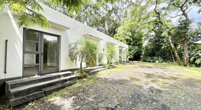 Maison / Villa 8 Chambre(s) en vente à Curepipe, centre, île Maurice – LexpressProperty.com | 719069 | Ref01